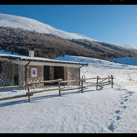 Holiday home Piccola Casa Pie' Di Monte Bisegna