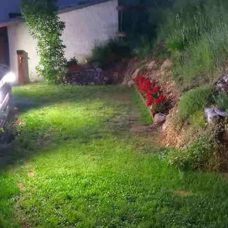 Piccola Casa Pie' Di Monte *